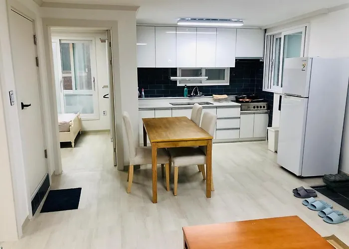 빌라 3-room House, Location Seoul, Peaceful And Serene Space