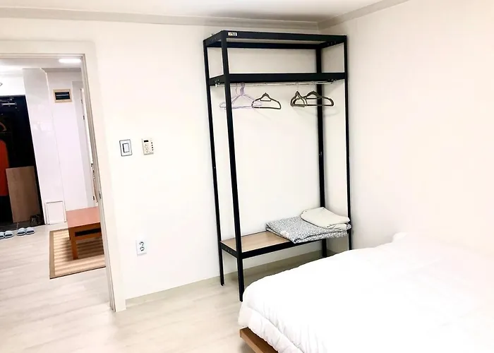 3-room House, Location Seoul, Peaceful And Serene Space *
